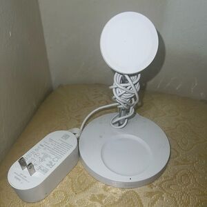 Belkin 2-in-1 Charger Stand